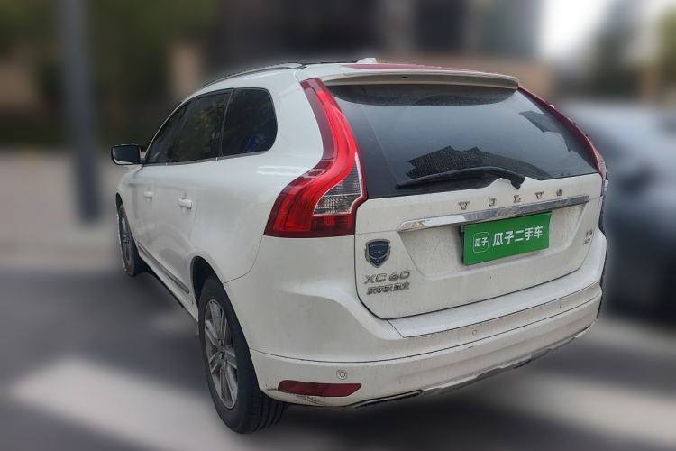Used Volvo XC60 2017 T5 AWD Smart Range Edition Rear Left 45 Deg