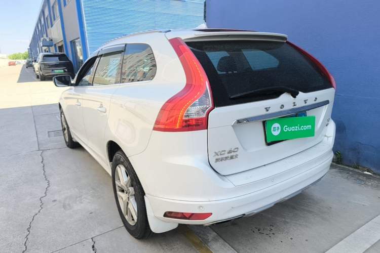 Used Volvo XC60 2017 T5 Smart Upgrade Edition Rear Left 45 Deg