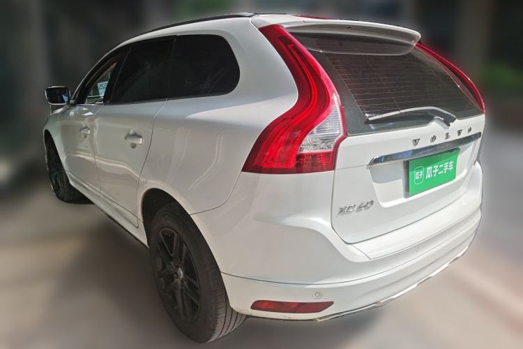 Used Volvo XC60 2017 T5 Smart Upgrade Edition Rear Left 45 Deg