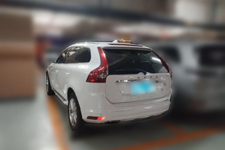 Used Volvo XC60 2017 T5 Smart Upgrade Edition Rear Left 45 Deg
