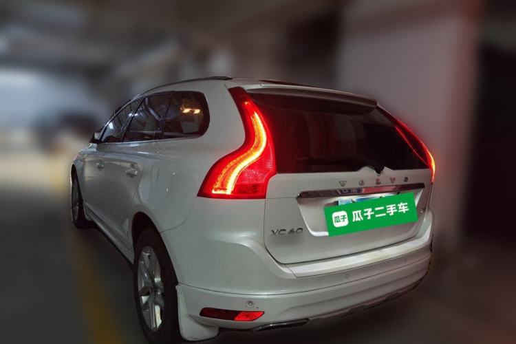 Used Volvo XC60 2017 T5 Smart Upgrade Edition Rear Left 45 Deg
