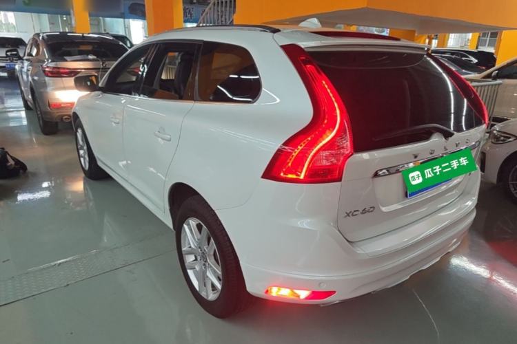 Used Volvo XC60 2017 T5 AWD Smart Upgrade Model Rear Left 45 Deg