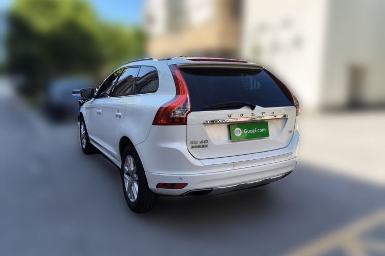 Used Volvo XC60 2017 T5 Smart Upgrade Edition Rear Left 45 Deg