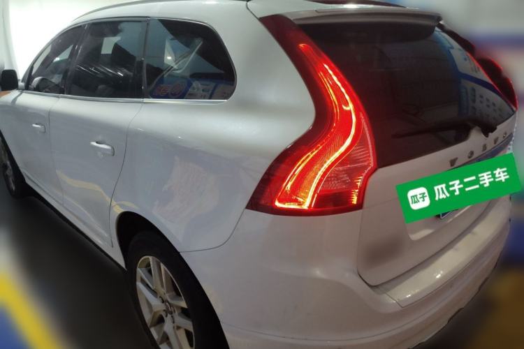 Used Volvo XC60 2017 T5 Smart Upgrade Edition Rear Left 45 Deg