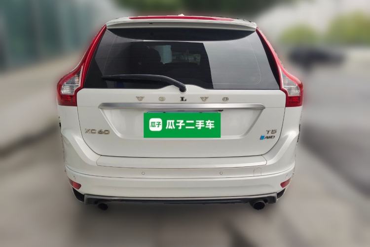 Used Volvo XC60 2017 T5 AWD Personalized Sport Upgrade Edition Rear