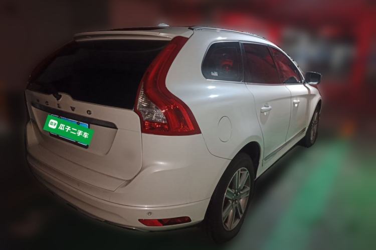 Used Volvo XC60 2017 T5 AWD Smart Range Edition Rear Right 45 Deg
