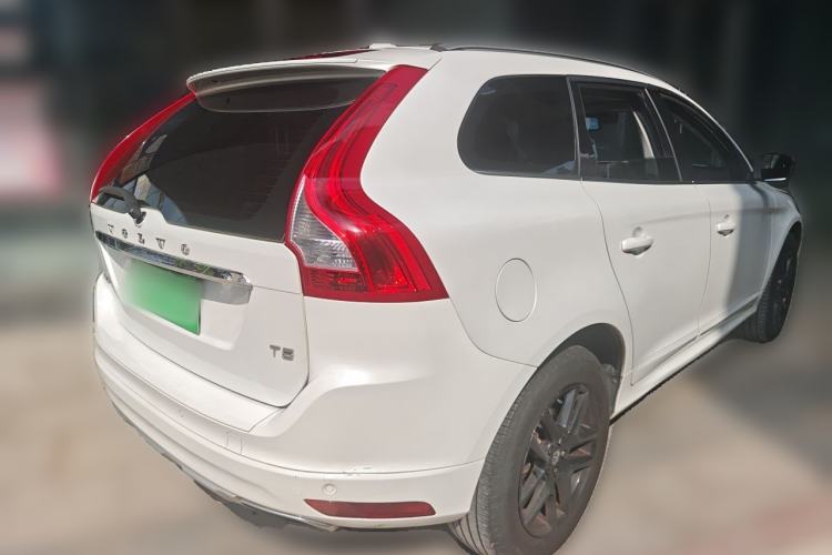 Used Volvo XC60 2017 T5 Smart Upgrade Edition Rear Right 45 Deg