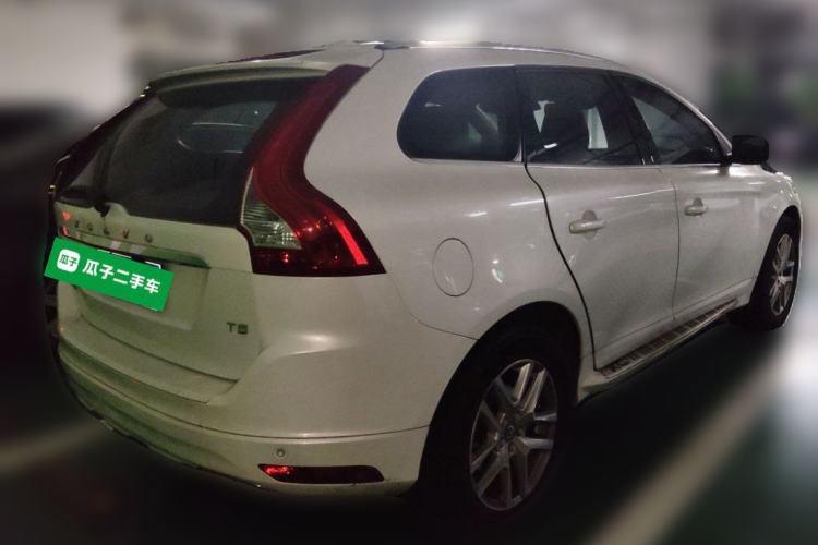 Used Volvo XC60 2017 T5 Smart Upgrade Edition Rear Right 45 Deg