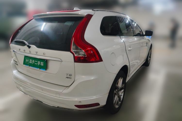 Used Volvo XC60 2017 T5 AWD Smart Upgrade Model Rear Right 45 Deg