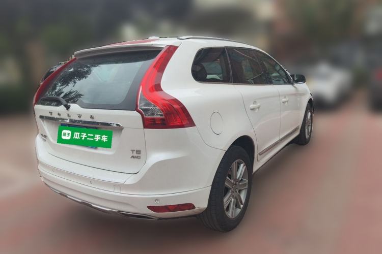 Used Volvo XC60 2017 T5 AWD Smart Range Edition Rear Right 45 Deg