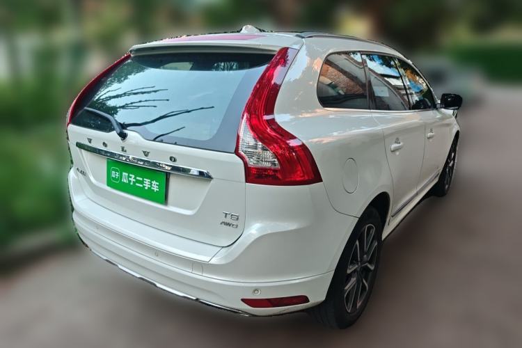 Used Volvo XC60 2017 T5 AWD Smart Upgrade Edition Rear Right 45 Deg