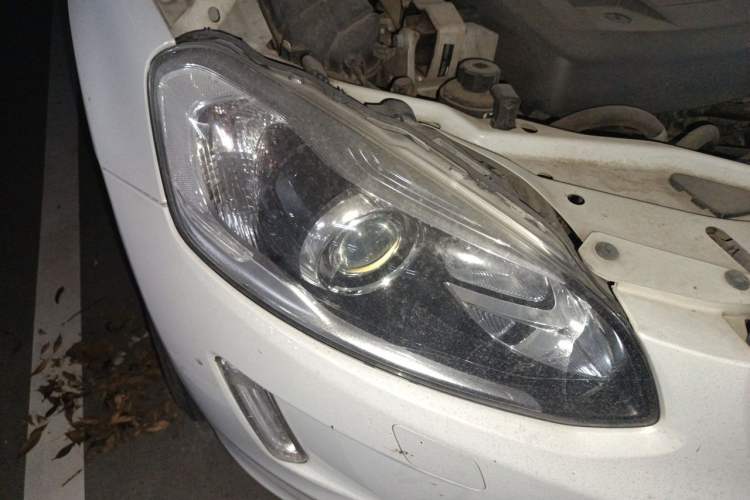 Used Volvo XC60 2017 T5 Smart Upgrade Edition Right Front Headlight