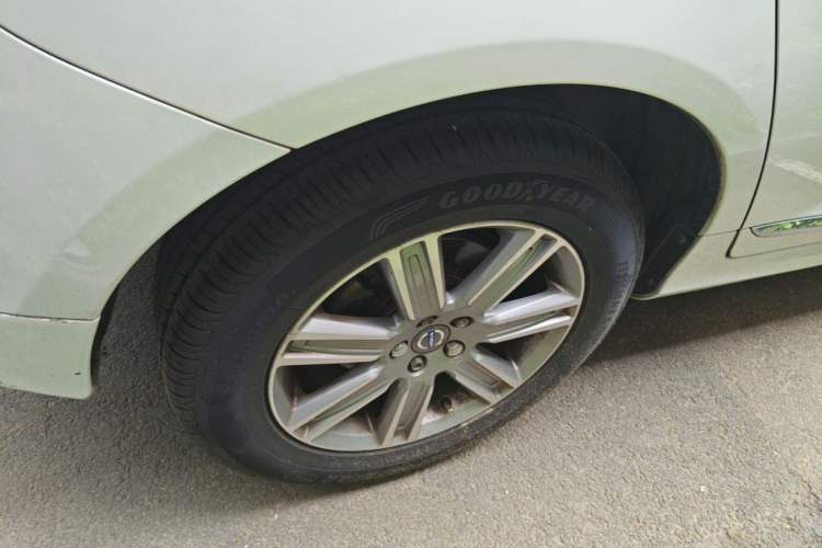 Used Volvo XC60 2017 T5 AWD Smart Range Edition Right Rear Wheel Hub