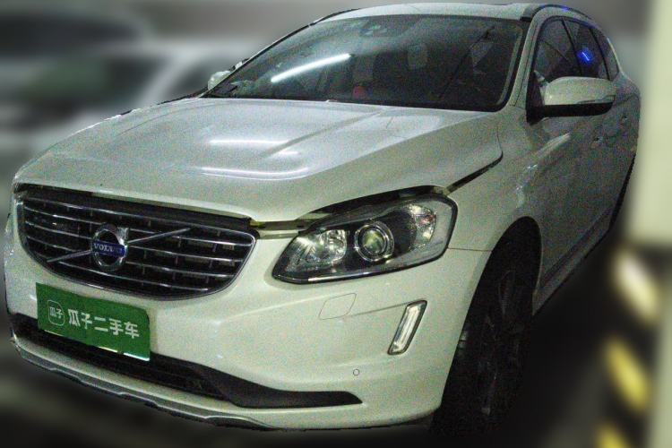 Used Volvo XC60 2017 T5 AWD Smart Upgrade Edition Guazi used car, China used car export, Used car for sale, Used cars, Cheapest cars for sale