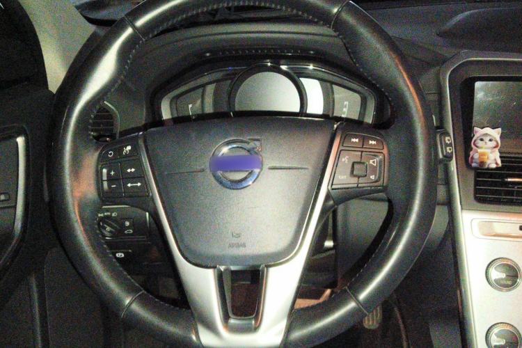 Used Volvo XC60 2017 T5 AWD Smart Upgrade Edition Steering Wheel