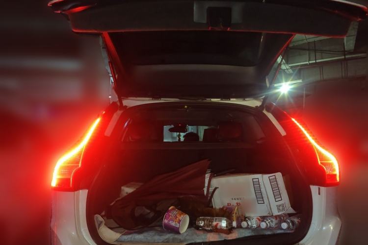 Used Volvo XC60 2017 T5 AWD Smart Range Edition Trunk