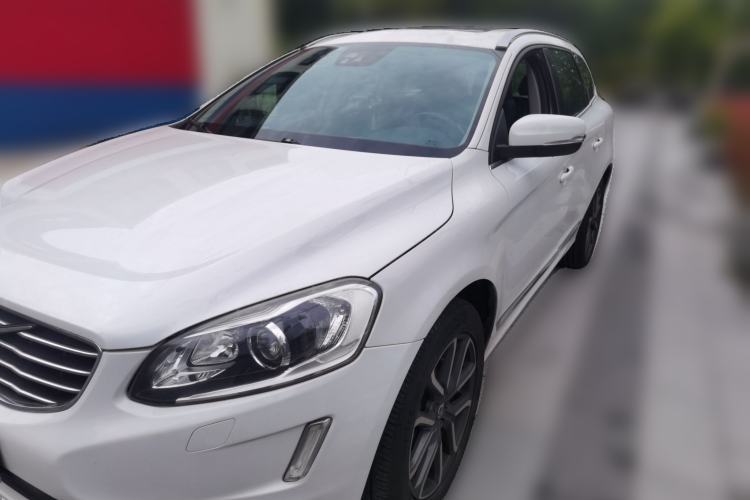 Used Volvo XC60 2017 T5 AWD Smart Upgrade Edition Guazi used car, China used car export, Used car for sale, Used cars, Cheapest cars for sale