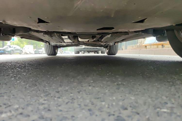 Used Volvo XC60 2017 T5 Smart Upgrade Edition Chassis Front