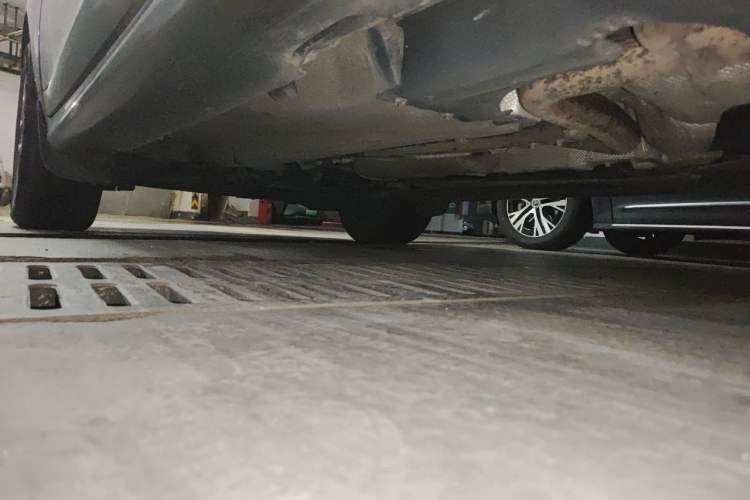 Used Volvo XC60 2017 T5 Smart Upgrade Edition Chassis Rear Left