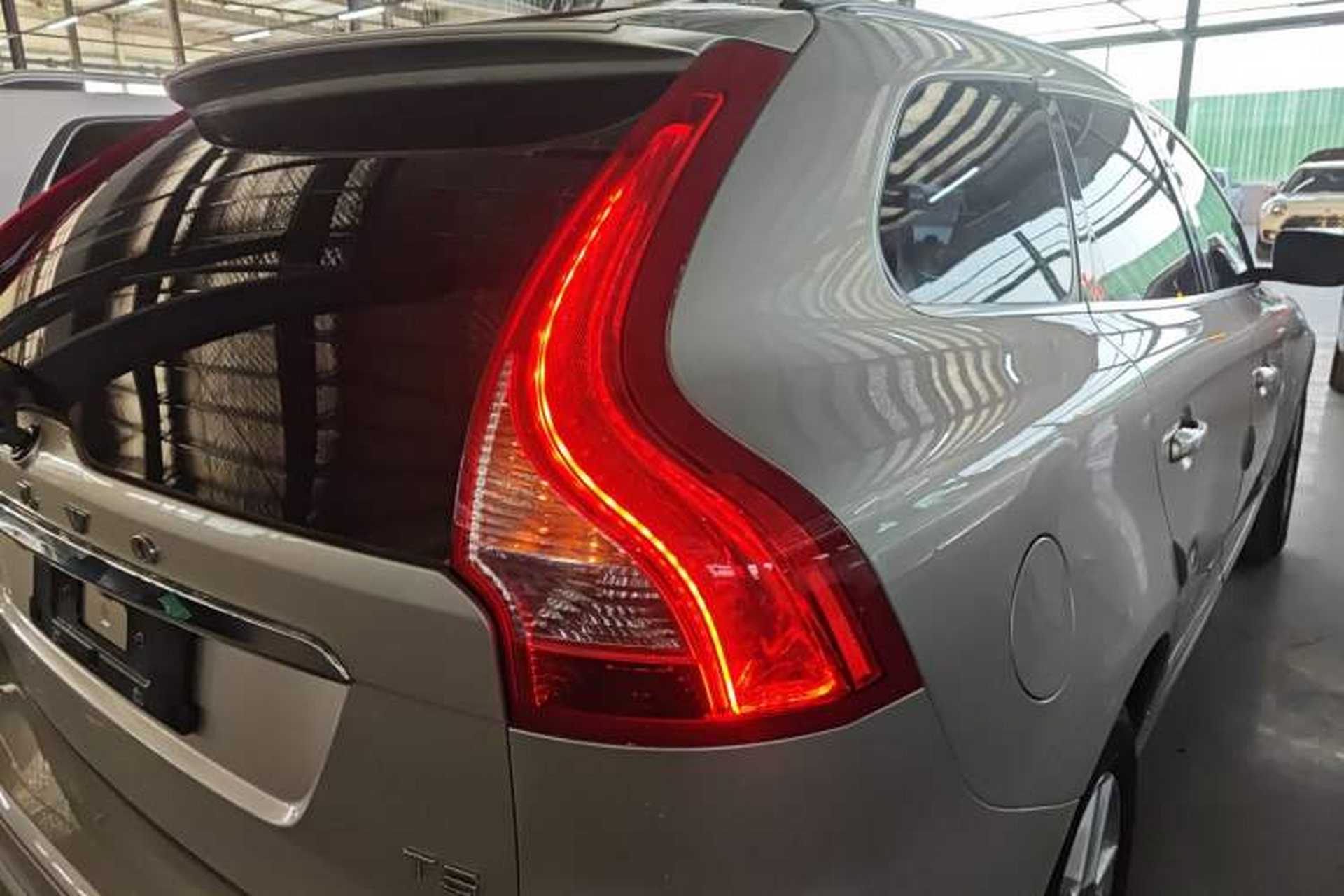 Used Volvo XC60 2017 T5 Smart Upgrade Edition Exterior 1