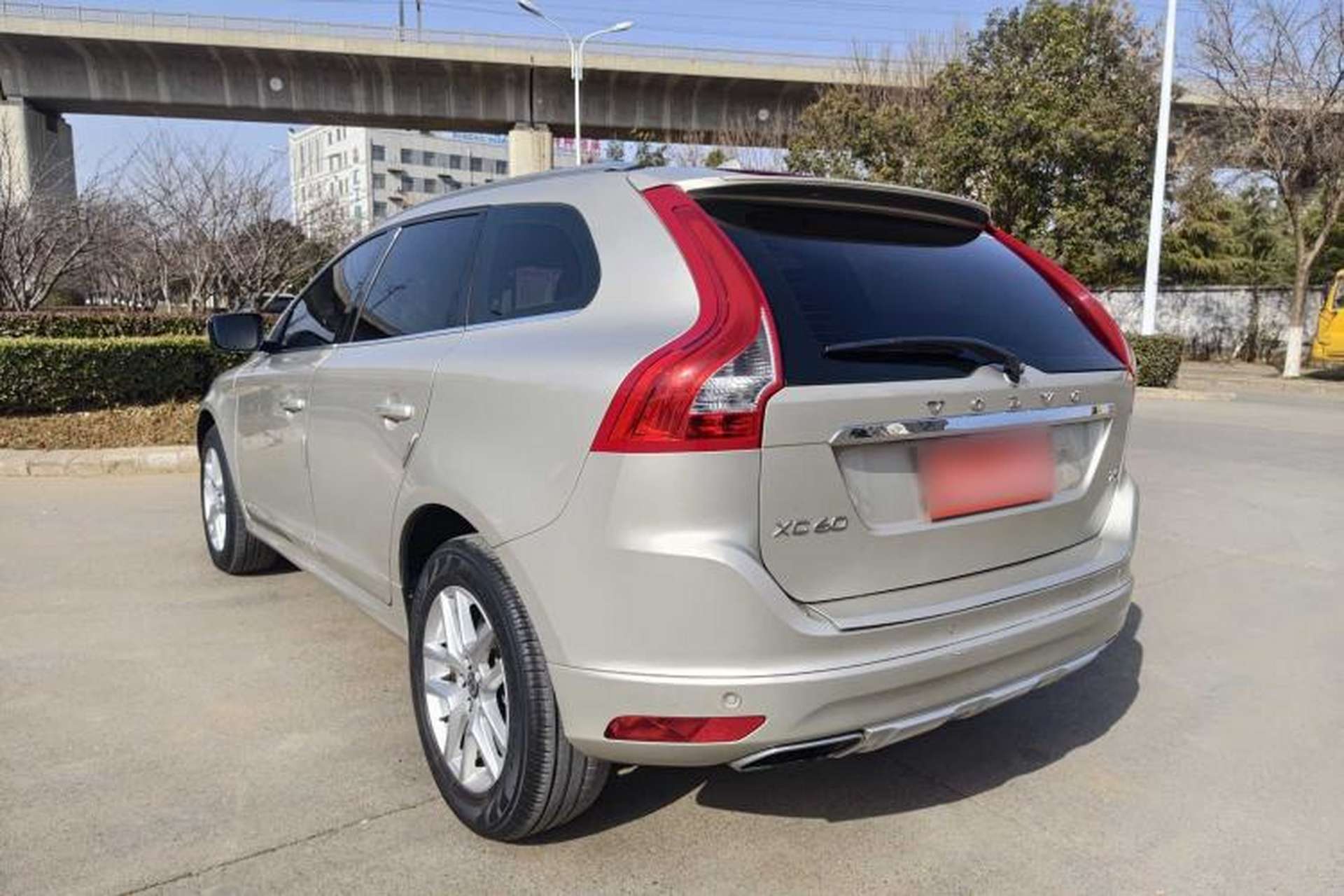 Used Volvo XC60 2017 T5 Smart Upgrade Edition Exterior 6