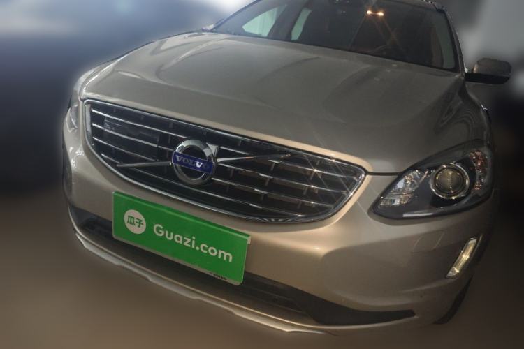 Used Volvo XC60 2017 T5 AWD Smart Upgrade Edition Front