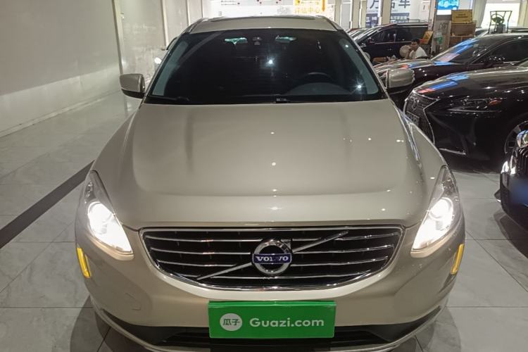 Used Volvo XC60 2017 T5 Smart Upgrade Edition Front