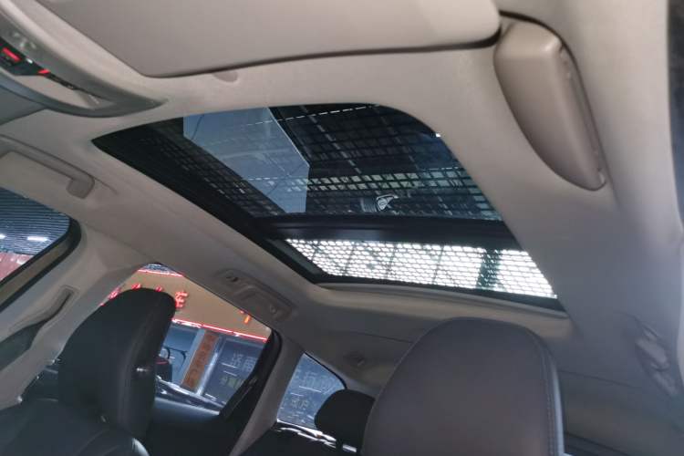 Used Volvo XC60 2017 T5 Smart Upgrade Edition Headliner