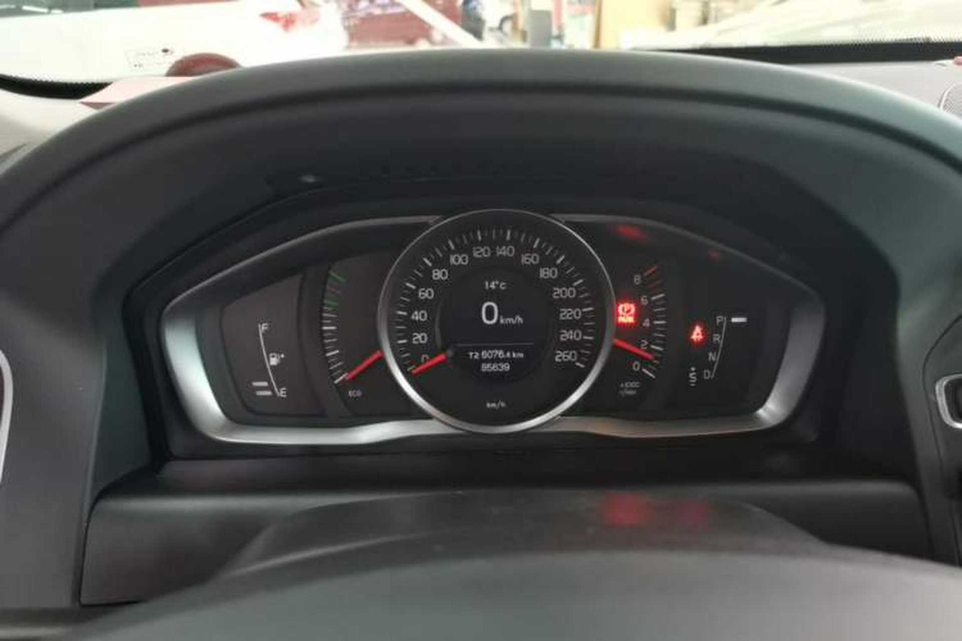 Used Volvo XC60 2017 T5 AWD Smart Upgrade Edition Instrument Cluster