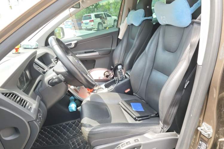 Used Volvo XC60 2017 T5 Smart Upgrade Edition Left Front Seat