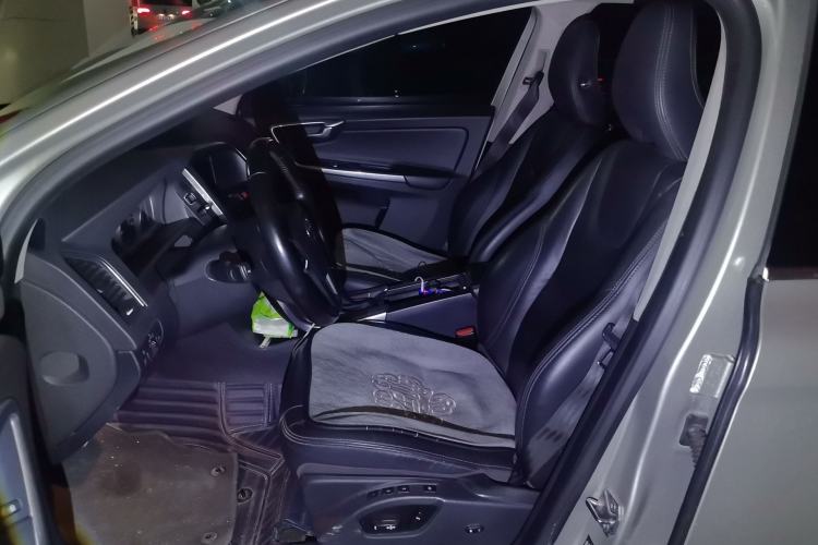 Used Volvo XC60 2017 T5 Smart Upgrade Edition Left Front Seat
