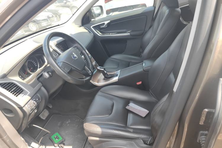 Used Volvo XC60 2017 T5 Smart Upgrade Edition Left Front Seat