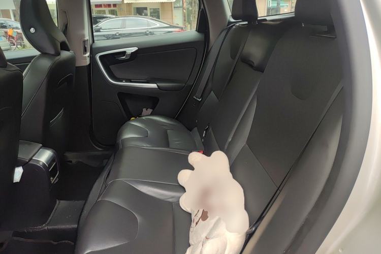 Used Volvo XC60 2017 T5 Smart Upgrade Edition Left Rear Seat