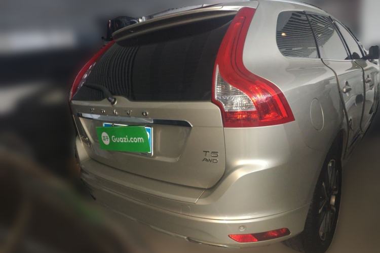 Used Volvo XC60 2017 T5 AWD Smart Upgrade Edition Rear
