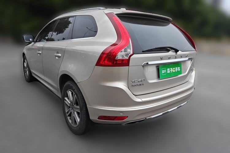Used Volvo XC60 2017 T5 AWD Smart Upgrade Edition Rear Left 45 Deg