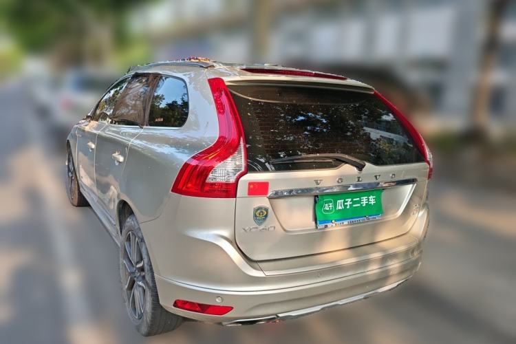 Used Volvo XC60 2017 T5 AWD Smart Upgrade Edition Rear Left 45 Deg