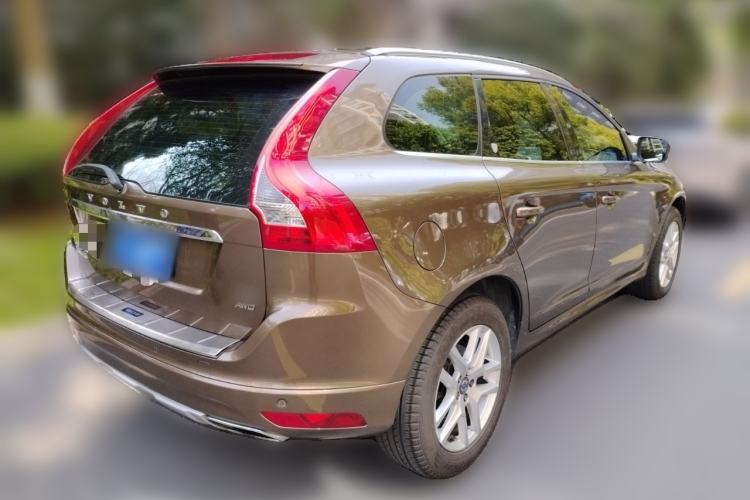 Used Volvo XC60 2017 T5 Smart Upgrade Edition Rear Right 45 Deg