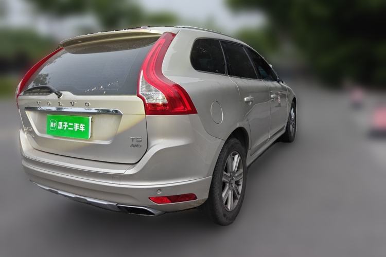 Used Volvo XC60 2017 T5 AWD Smart Upgrade Edition Rear Right 45 Deg