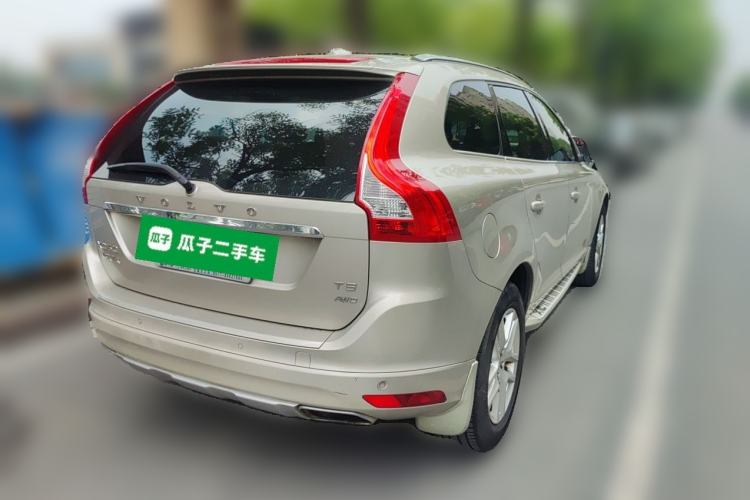 Used Volvo XC60 2017 T5 Smart Upgrade Edition Rear Right 45 Deg
