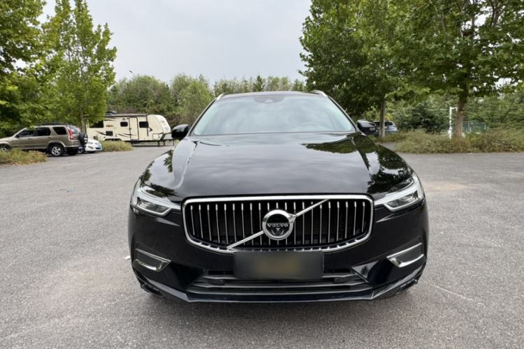 Used Volvo XC60 2018 T5 4x4 Zhiya Luxury Edition Exterior 1