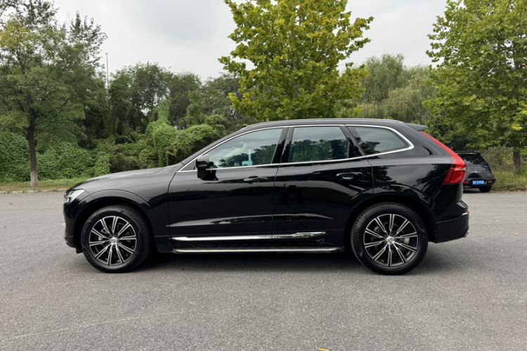 Used Volvo XC60 2018 T5 4x4 Zhiya Luxury Edition Exterior 4