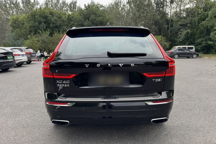 Used Volvo XC60 2018 T5 4x4 Zhiya Luxury Edition Exterior 6