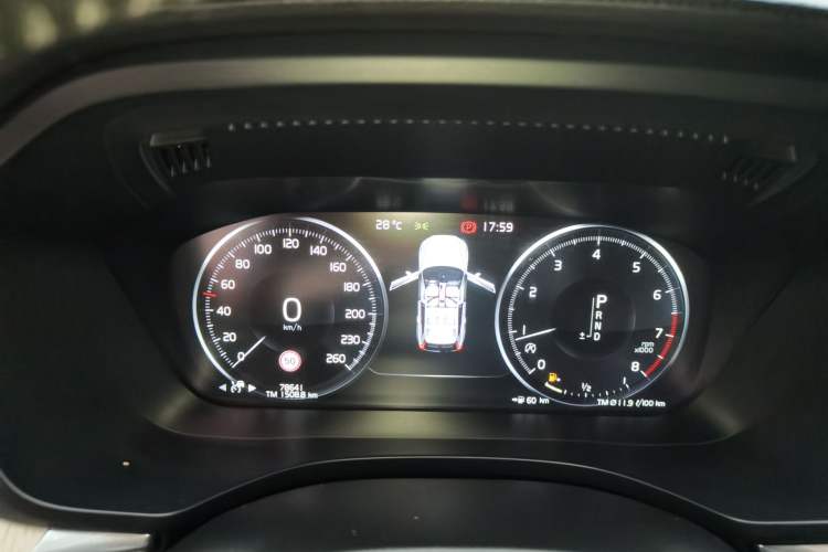 Used Volvo XC60 2018 T5 4x4 Zhiya Luxury Edition Instrument Cluster