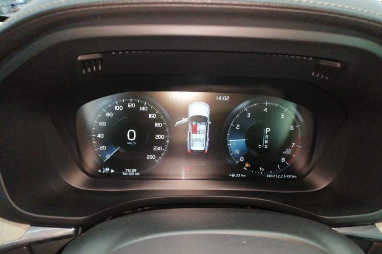 Used Volvo XC60 2018 T5 4x4 Zhiya Luxury Edition Instrument Cluster
