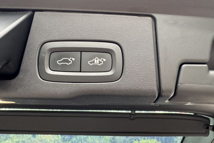 Used Volvo XC60 2018 T5 4x4 Zhiya Luxury Edition Interior 1