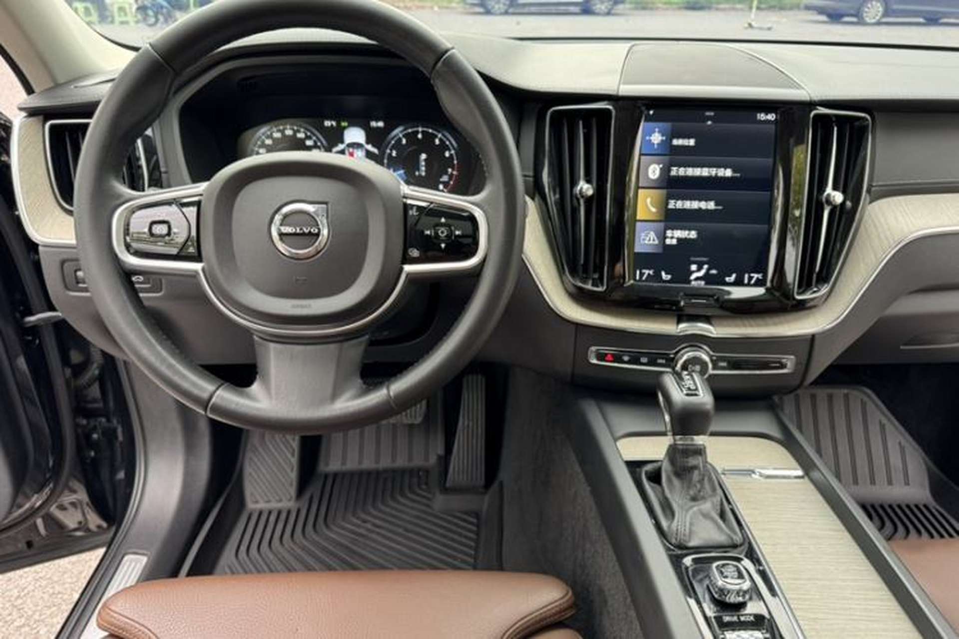 Used Volvo XC60 2018 T5 4x4 Zhiya Luxury Edition Steering Wheel
