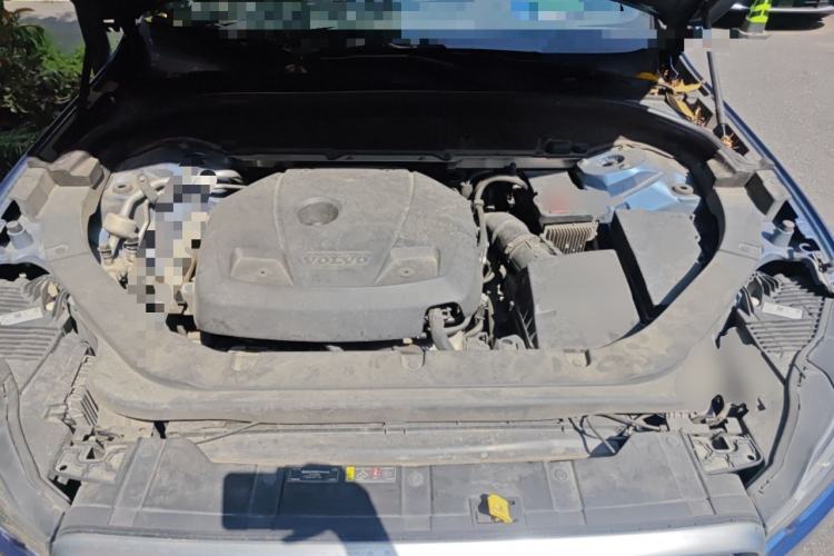 Used Volvo XC60 2018 T5 4x4 Smart & Sporty Edition Engine Bay