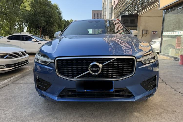 Used Volvo XC60 2018 T5 4x4 Smart & Sporty Edition Exterior 3
