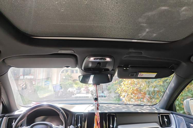Used Volvo XC60 2018 T5 4x4 Smart & Sporty Edition Headliner