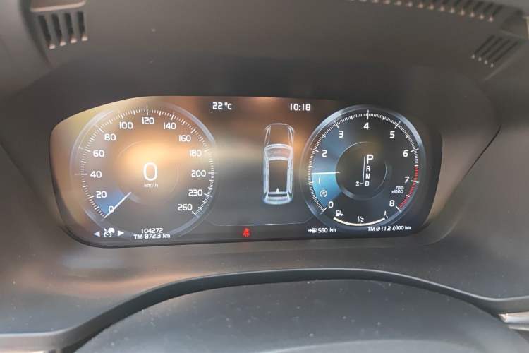 Used Volvo XC60 2018 T5 4x4 Smart & Sporty Edition Instrument Cluster